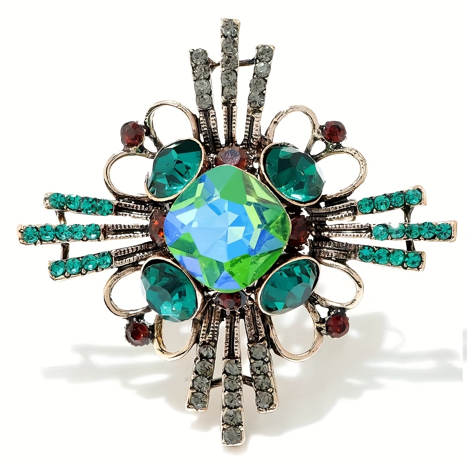 Retro Luxury Rhinestone Brooch with Tassel Corsage Pin